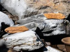 Magnum Caveman Damast -Outdoormesser magnum caveman damast 01ry818dam 5 1280x1280