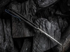 Beacon Damascus Titanium Black -Outdoormesser we knife beacon damascus titanium black 01we715dam 6 1280x1280